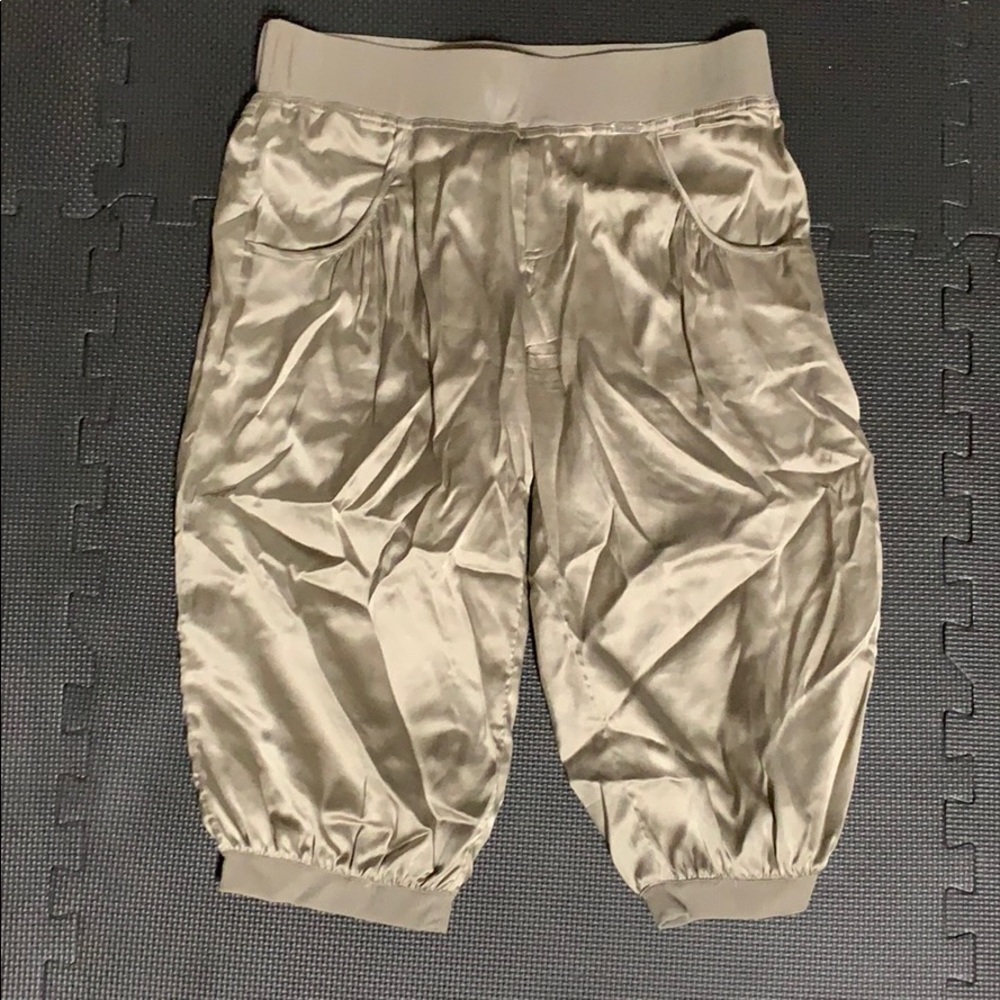 Marciano capris